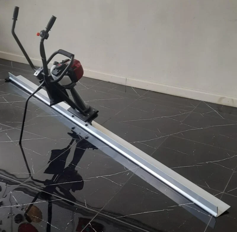 Aico Japan Screeding Machine With Honda 4 Stroke Engine GX35